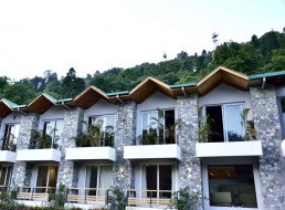 Seasons Hotel & Resort, Nainital