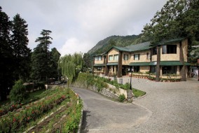 Deluxe - Shervani Hilltop, Nainital